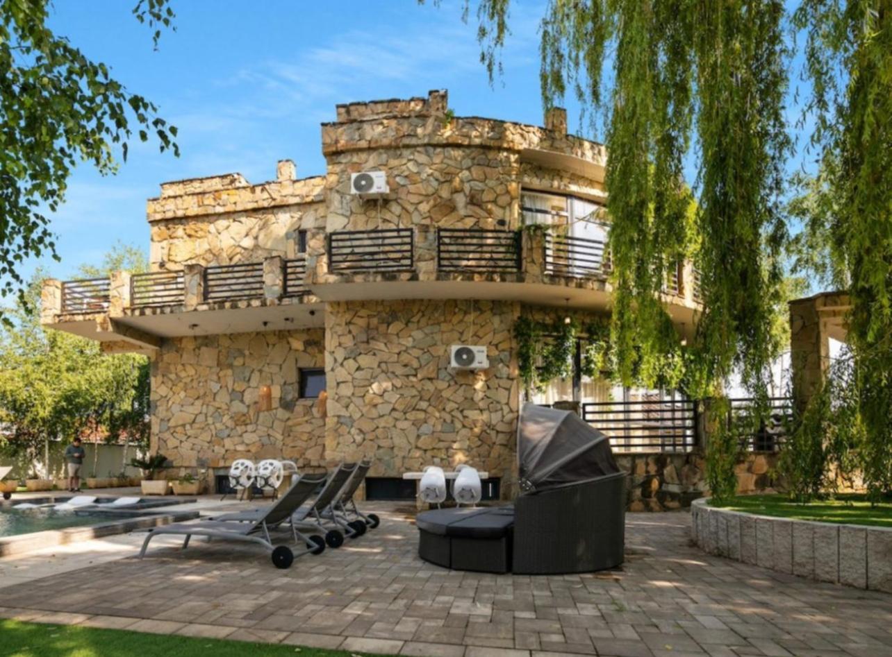 Castle Transylvania Alba Iulia Extérieur photo